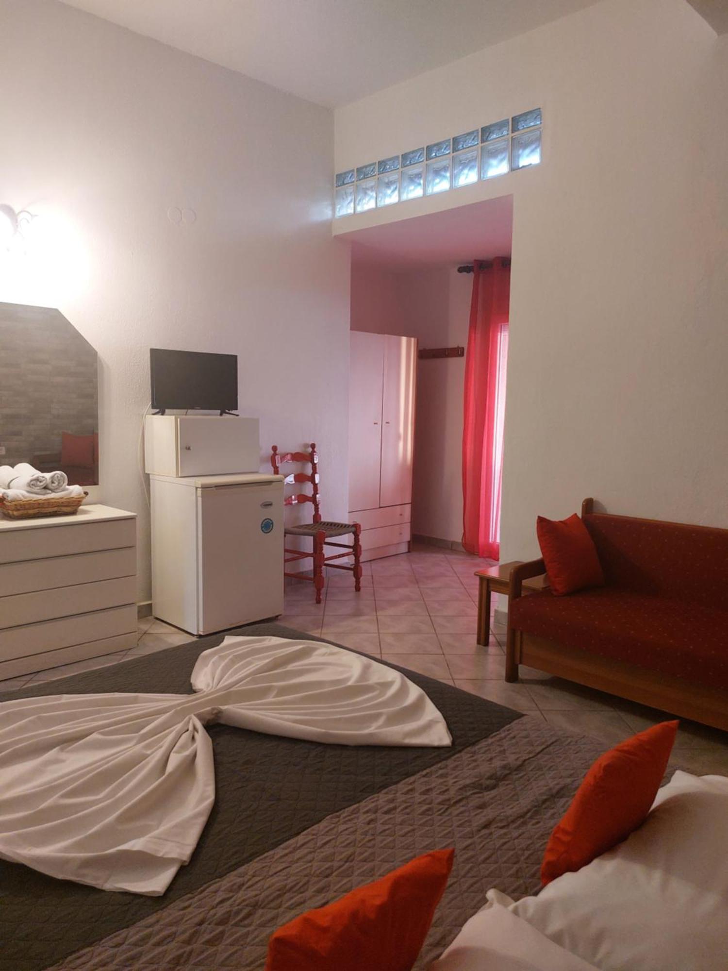 Paraga Rooms Pefkari Chambre photo