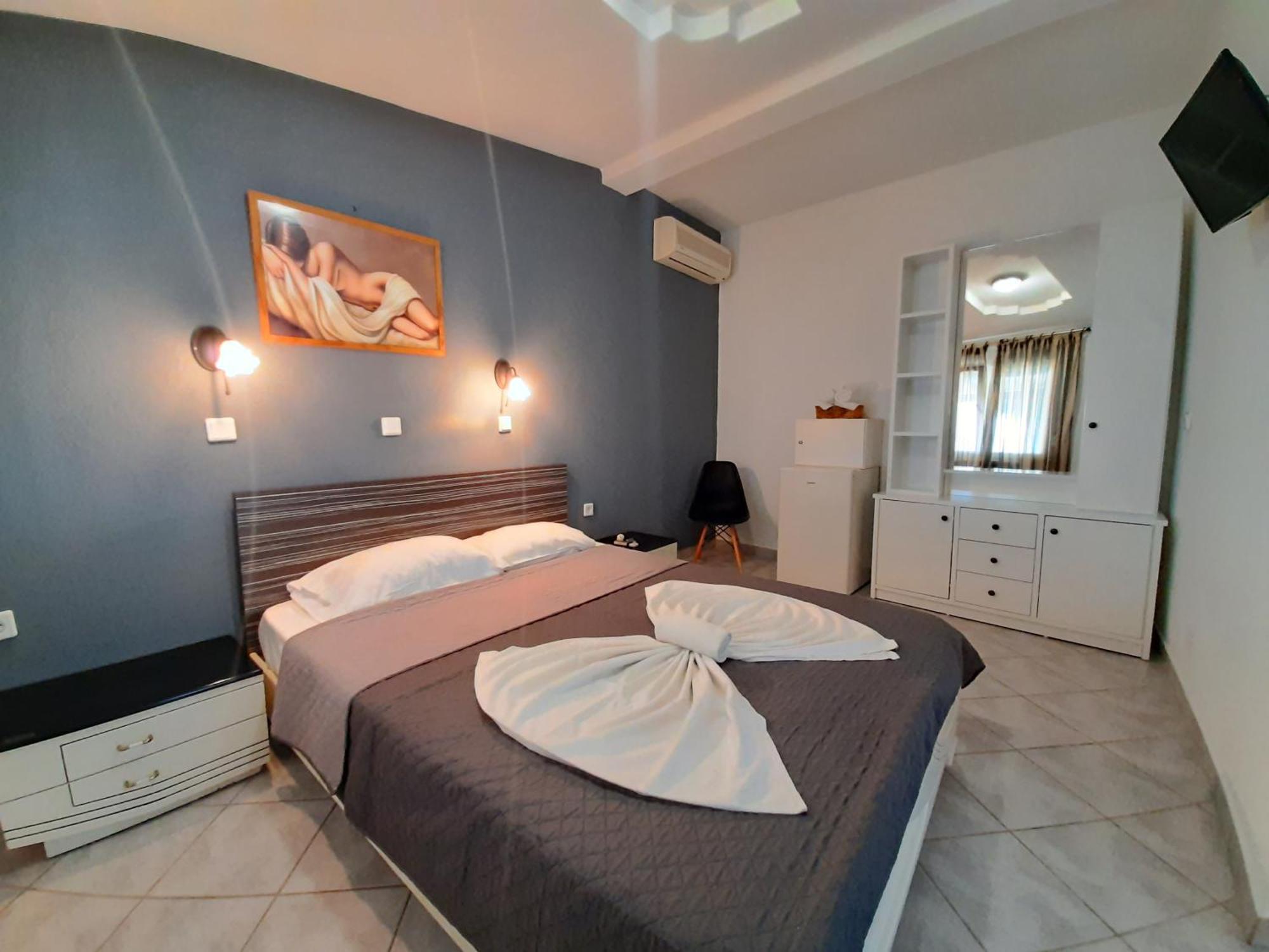 Paraga Rooms Pefkari Chambre photo