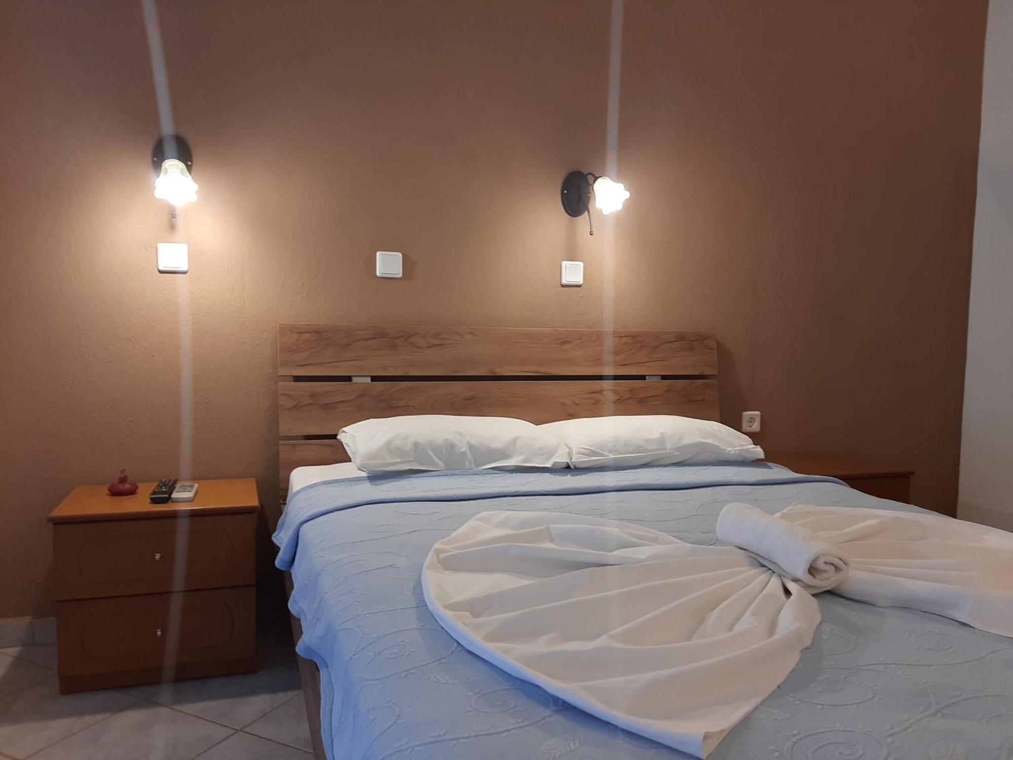 Paraga Rooms Pefkari Chambre photo